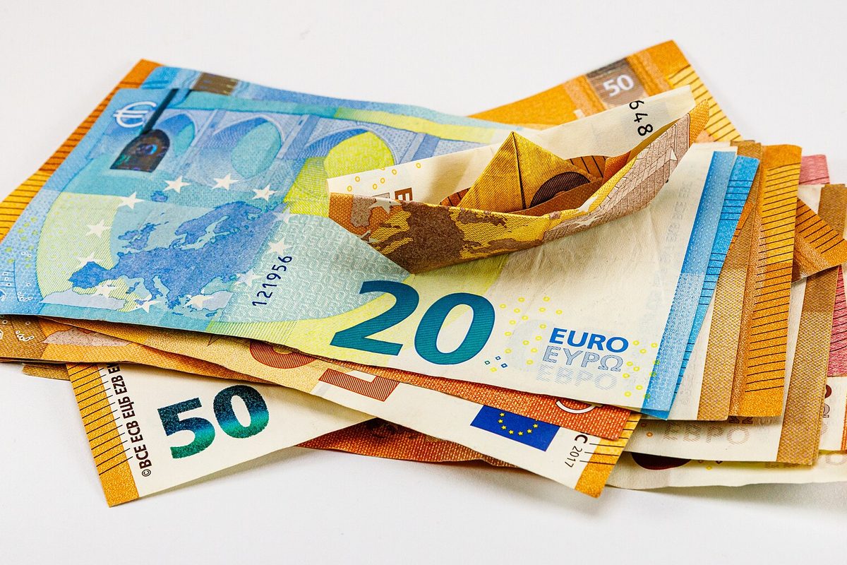 Números de 21 a 1000 em italiano: dezenas, centenas, preços e anos